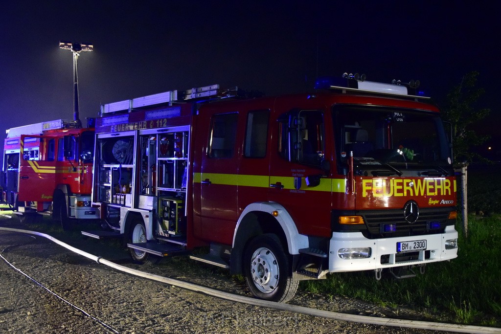 Feuer 4 Pulheim Sinnersdorf Chorbuschstr P072.JPG - Miklos Laubert